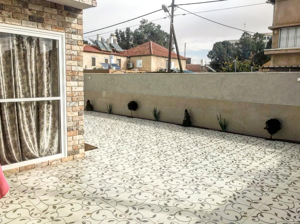 Shahal Apartments Beersheba Esterno foto