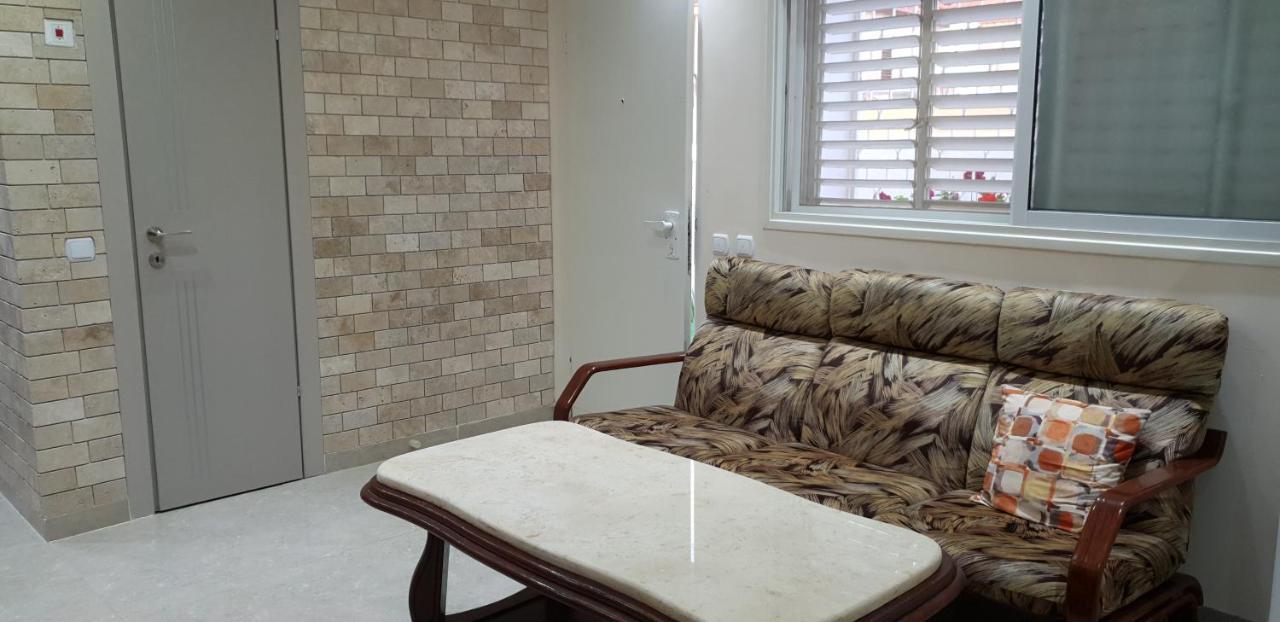 Shahal Apartments Beersheba Esterno foto