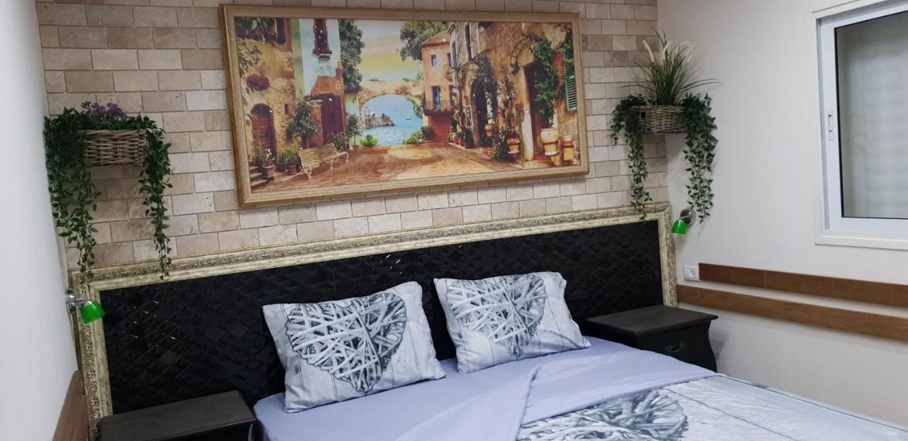 Shahal Apartments Beersheba Esterno foto